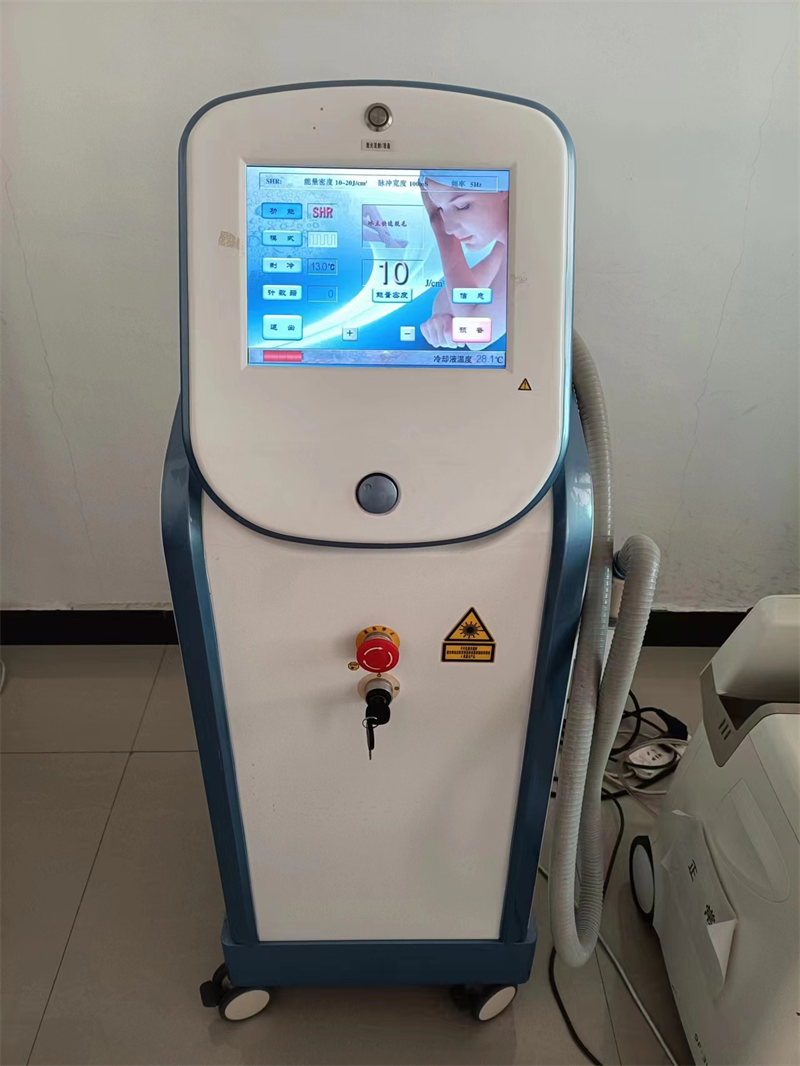 半导体冰点激光脱毛仪